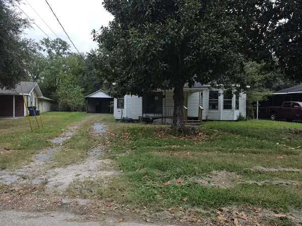 1308 Catherine St, Sulphur, LA 70663