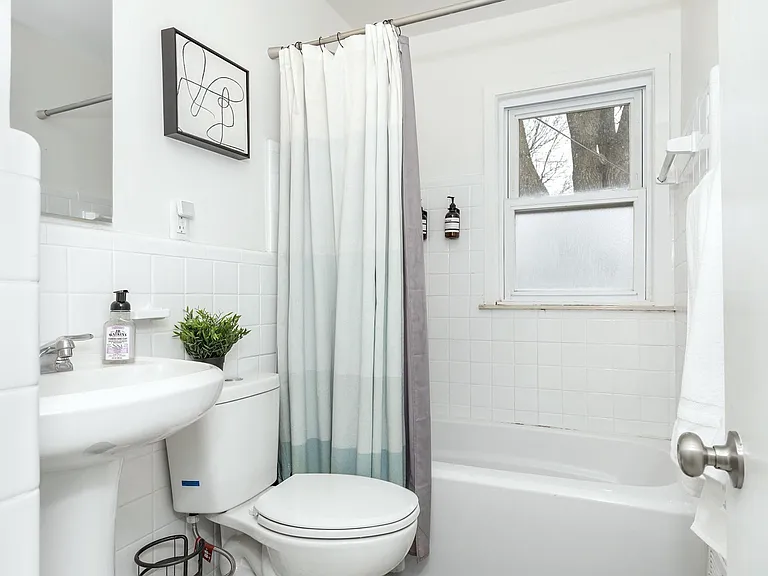 3340 Edgeworth St — Photo 15