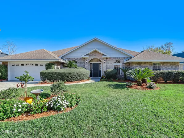 13807 Carters Grove Ln, Jacksonville, FL 32223