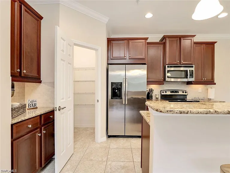 23430 Alamanda Dr #203 — Photo 7