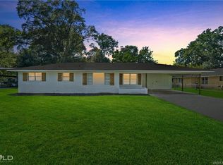 505 S Spruce St, Vivian, LA 71082