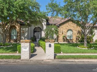 5715 N 3rd Ln, McAllen, TX 78504