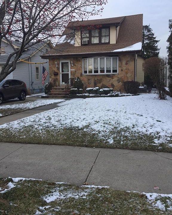 1st image of 3725 Richmond Ave