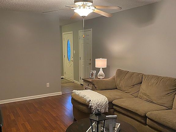4th image of 3530 Aristides Dr