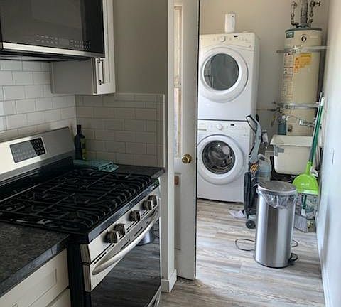 5th image of 3343 Candlewood St
