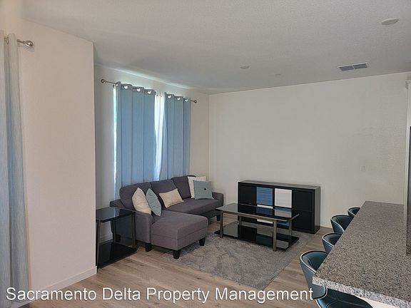 3rd image of 4171 Gloster Way