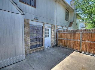 2903 Sappington Pl #G, Fort Worth, TX 76116