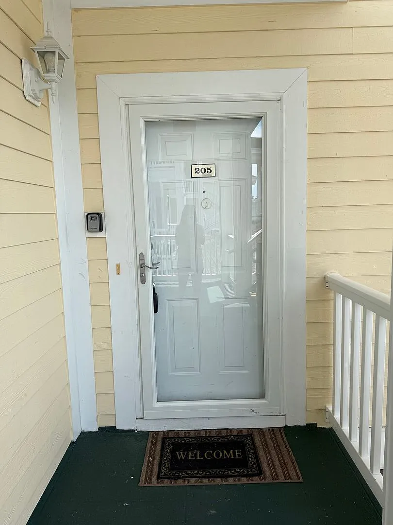 50% off first months rent!! Spacious 3-Bedroom, 2-Bath Condo in Magnolia North at Myrtlewood with... — Photo 3