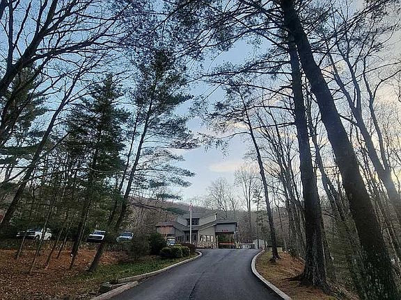 5th image of 153 Little Hendricks Point