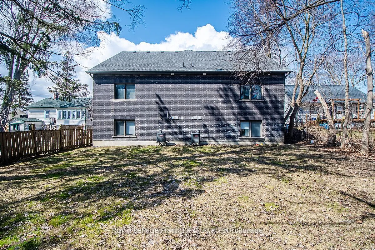 2 bed, $2,275 — Photo 3