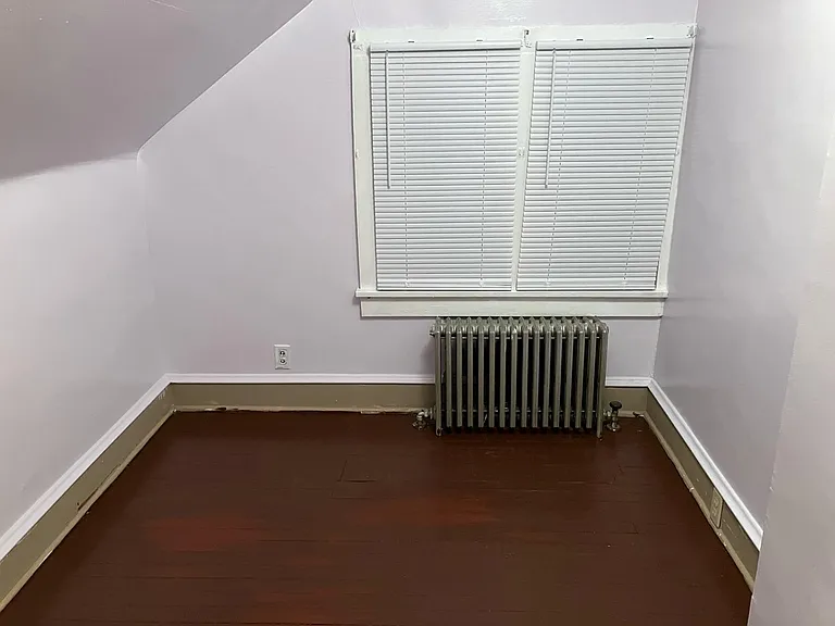 Smaller Bedroom adjoining to Main Bedroom