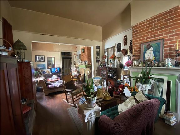 2nd image of 1227-29 Touro St