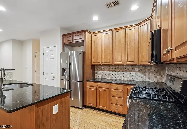 91 Patriot Hill Dr — Photo 10