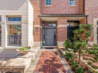4963 Wyandotte St #F2, Kansas City, MO 64112