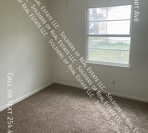 4th image of 408 Short Ave
