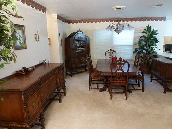 2nd image of 830 Camelback Dr