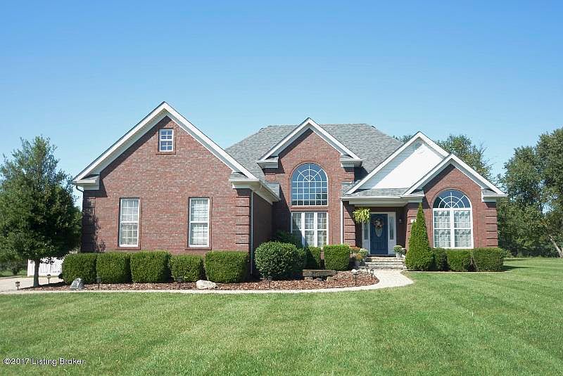 1st image of 423 Blackberry Cir