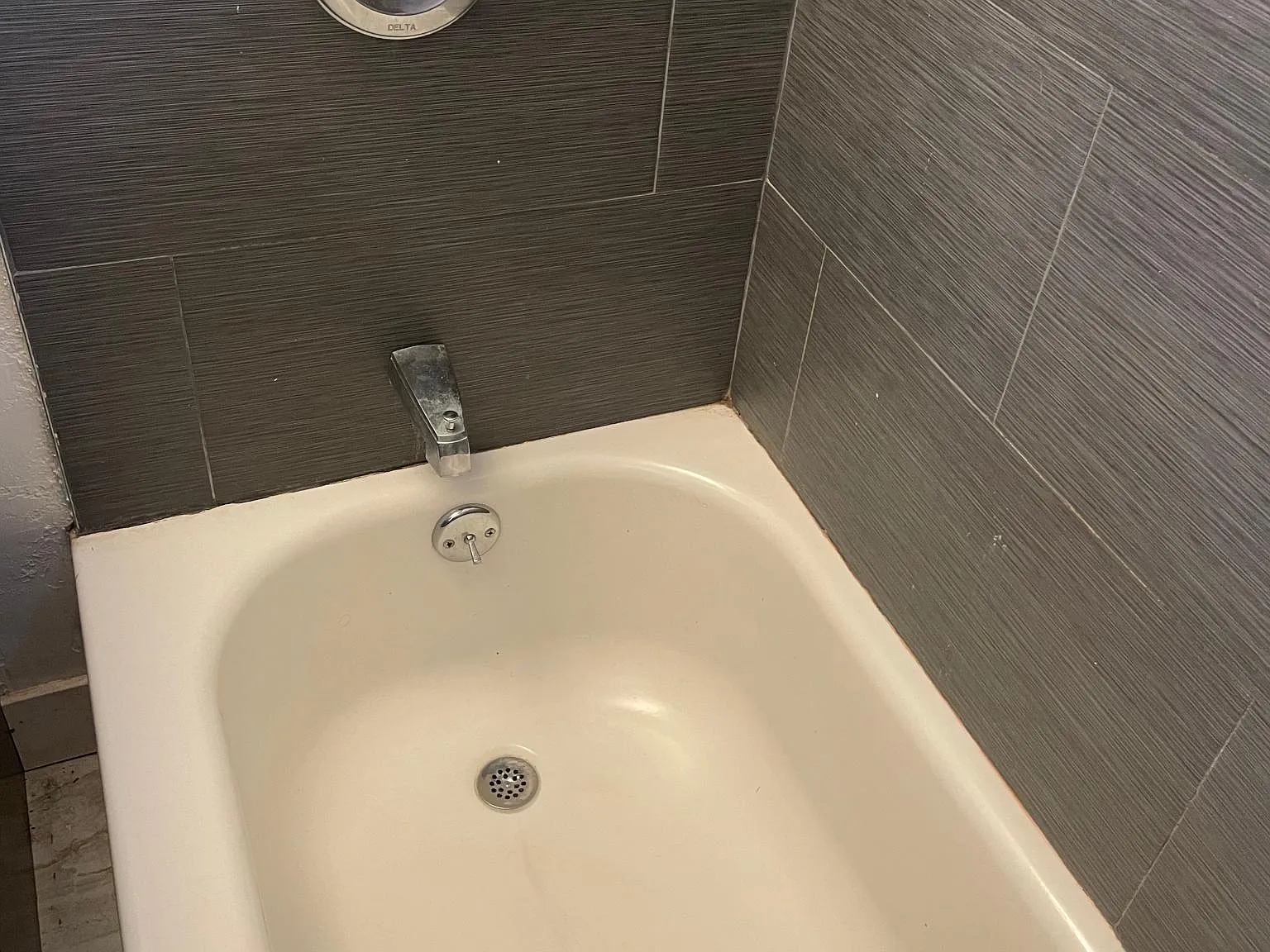 2826 Willow Pl — Photo 3