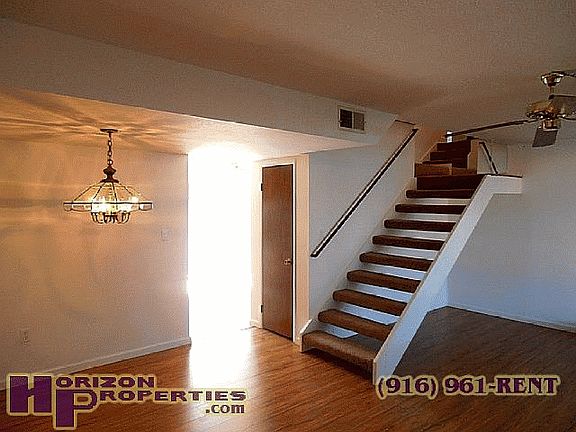 (5) : 7506 Fairway Two Ave Fair Oaks, CA