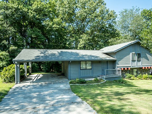 2nd image of 2917 Harold Dean Dr