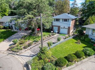12 Petal Ct, Toronto, ON M4A 1V8
