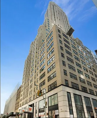 Rented by Compass | media 22