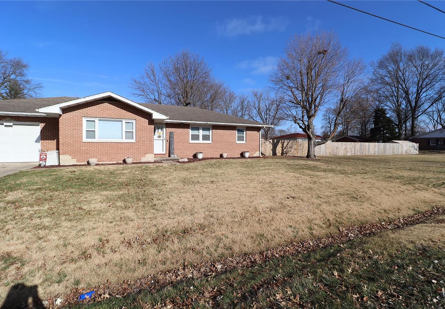 516 Sarah St, Livingston, IL 62058 Zillow