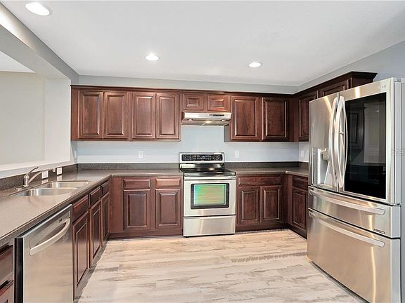 4th image of 2818 Ara Dr