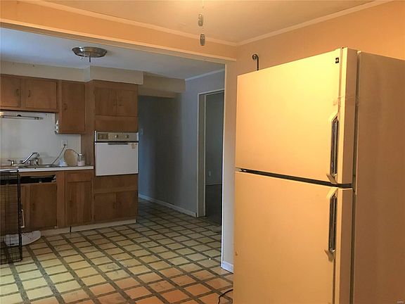 2nd image of 8469 Engler Ave