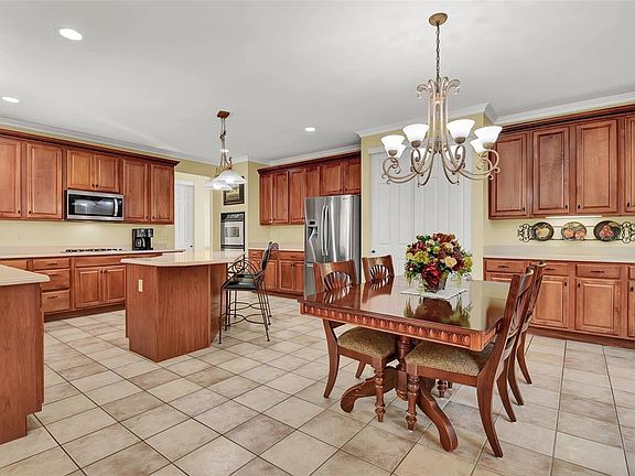 4th image of 12602 Woodmont Estates Ct