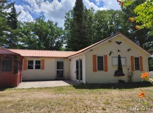 2469 Courtney Dr, Harrison, MI 48625