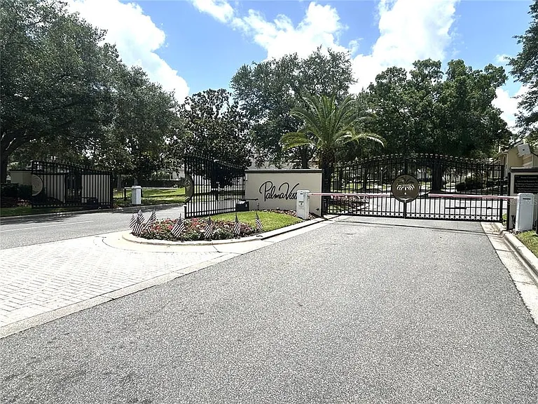 2303 Baesel View Dr — Photo 15