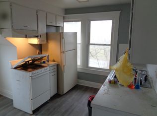 3930 N Clinton St #B, Fort Wayne, IN 46805