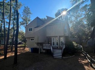 3941 Shady Oaks Dr, Virginia Beach, VA 23455