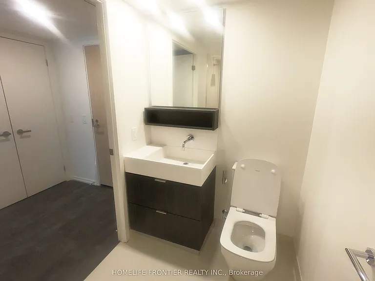 8 Hillsdale Ave E #744 — Photo 4
