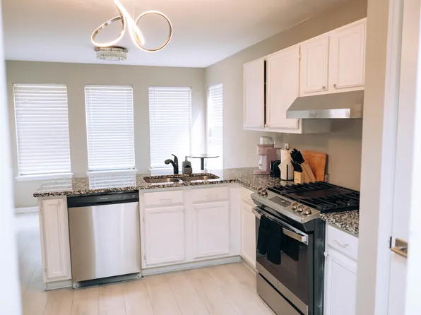 4974 Windsor Downs Dr, Decatur, GA 30035