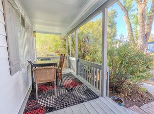 940 Grove St, Denver, CO 80204