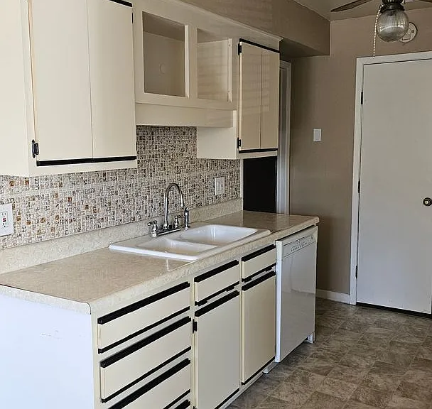 9783 Croke Dr — Photo 5