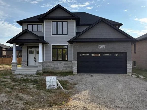 2466 Partington Ave, Windsor, ON N9E 3A8