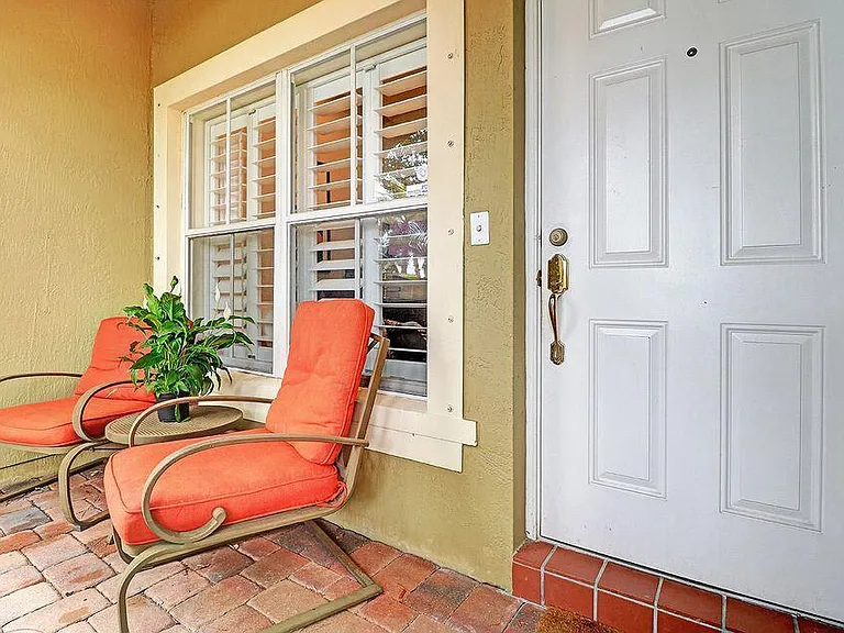 400 Lake Monterey Cir — Photo 24