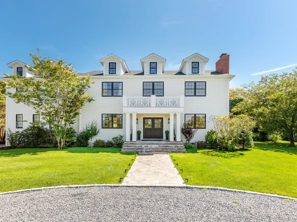 22 Cheviot Rd, Southampton, NY 11968