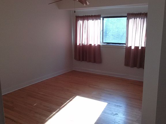 5th image of 9212 Groundhog Dr N