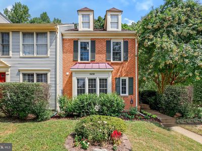 8458 Blue Oak Ct, Springfield, VA, 22153