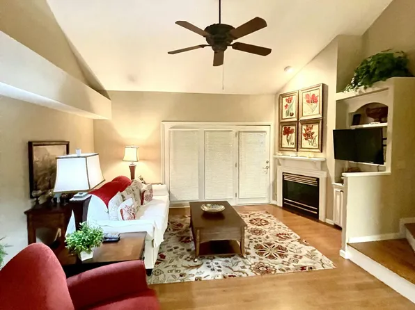 2730 Brownsboro Rd APT 157, Louisville, KY 40206