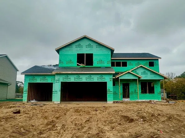 2182 Emerald Shore Cir, Grand Rapids, MI 49505