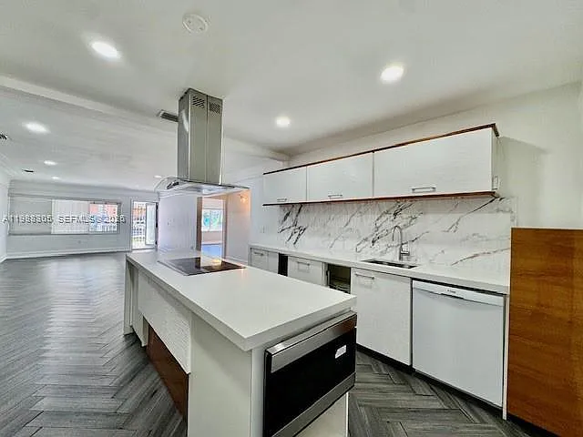 1128 SW 21st Ave — Photo 8
