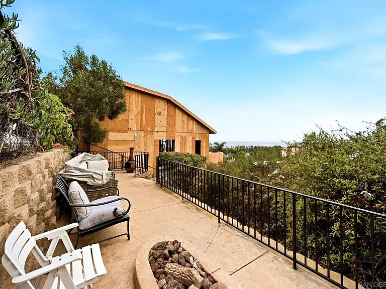 5455 La Jolla Mesa Dr — Photo 14