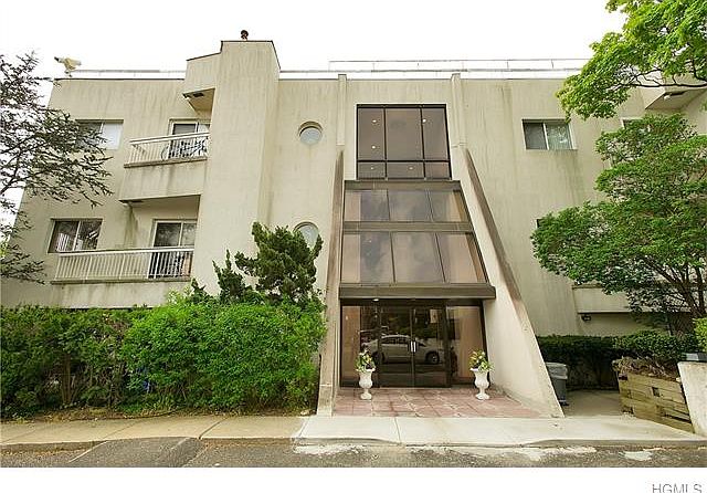 1st image of 170-190 Schofield St APT 2-M
