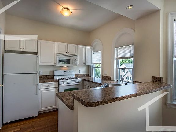 55 Ashford St. #4 Boston (Allston) Unit Photo 2