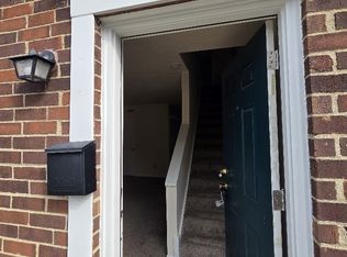 16 N Virginia Ln, Westerville, OH 43081